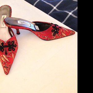 Sacha  London Red/Black Mules Size 8